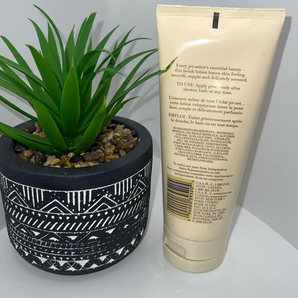🦋$10 ~ Jet Femme ~ Body Lotion ~ Avon ~ New ~ Sealed - Picture 2 of 5